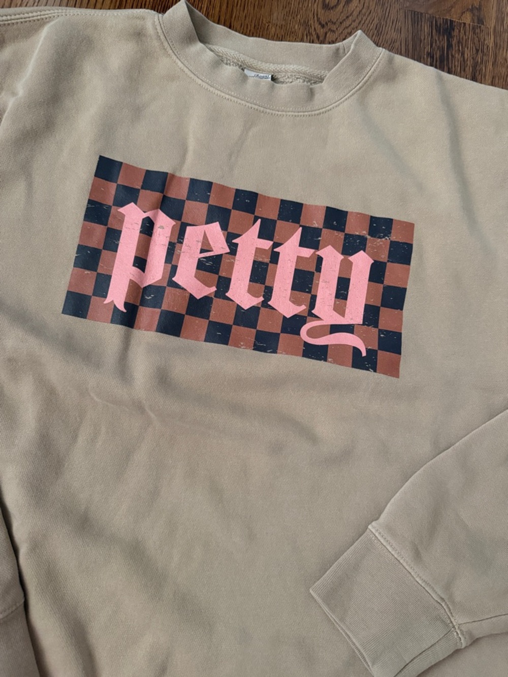 Independent Trading Co. Petty Checkerboard Logo Beige Crewneck Sweatshirt medium - Picture 2 of 8